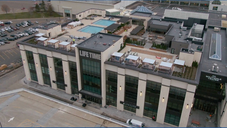 Life Time expands into luxury living, CEO explains rising costs — KARE 11 Local, Frankfurt Business news