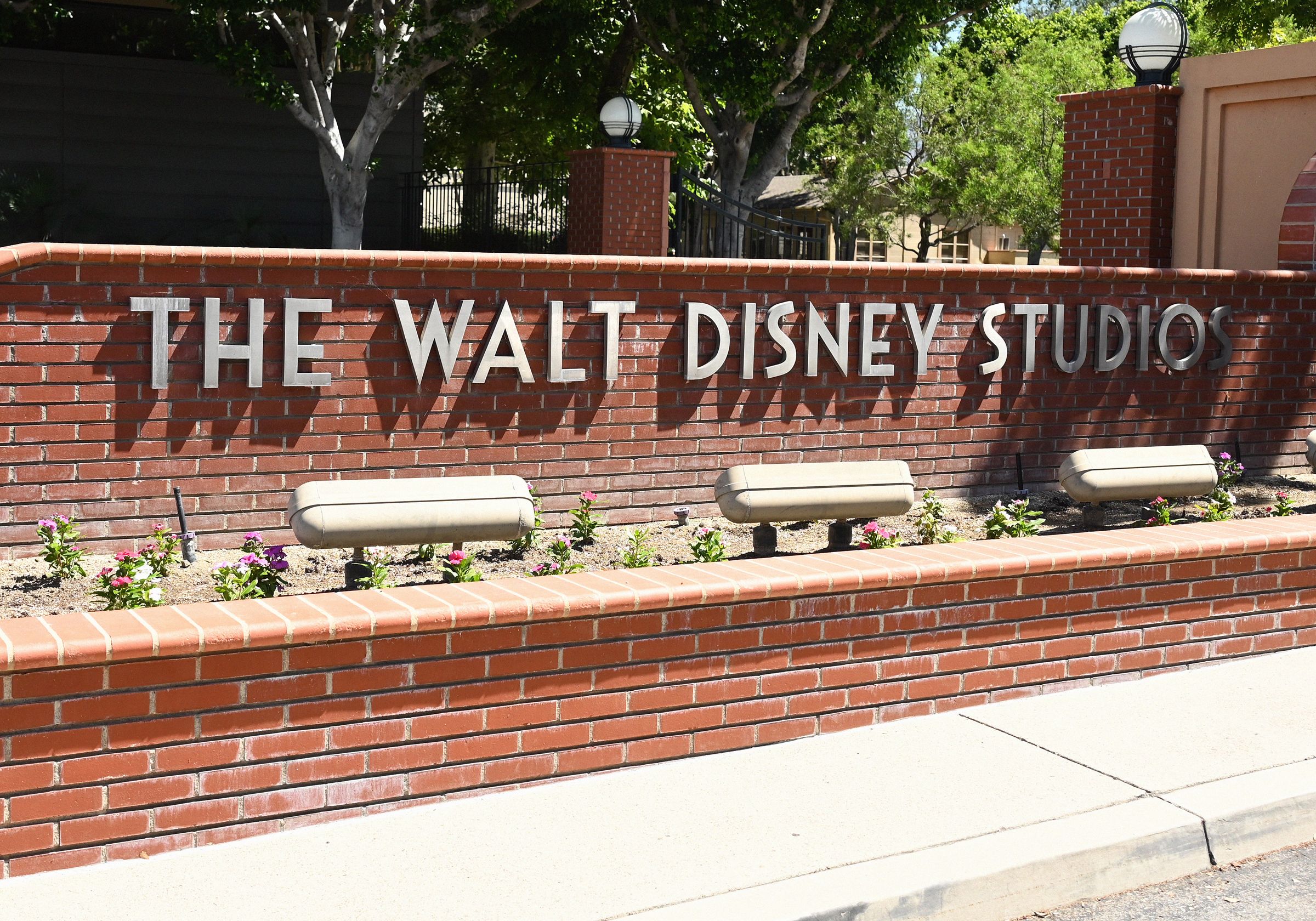 Disney Asked Character.AI to Go Bankrupt for a Get-Out-of-Lawsuits Card — Wired, Frankfurt Technology news