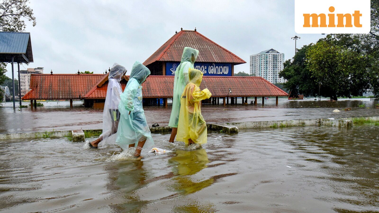 IMD alert for today: Cyclone brewing in Bay of Bengal; heavy rain forecasted for Tamil Nadu, Karnataka — Mint India, Frankfurt Technology news